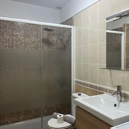 Casa Parque Don Jose 3 דירה